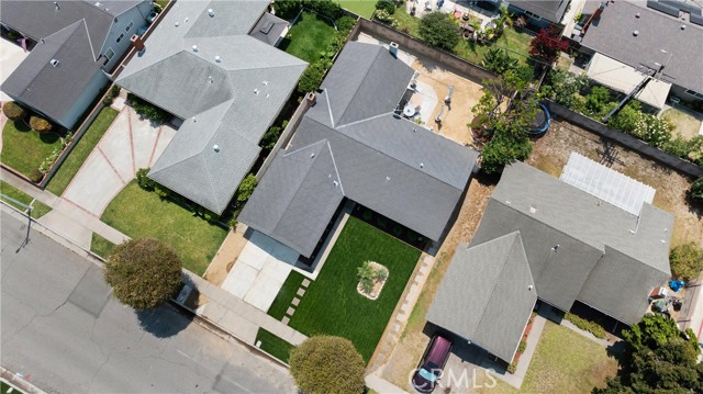 MLS #OC25221846 image #37