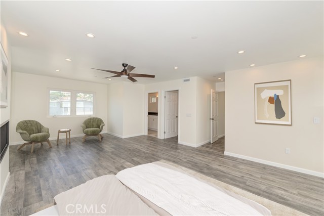 MLS #OC25221927 image #19