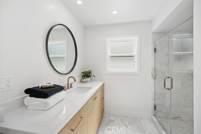 MLS #OC25222003 image #20