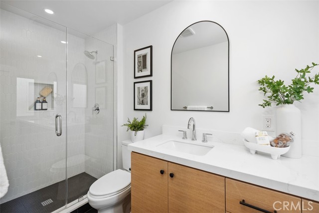 MLS #OC25222003 image #25