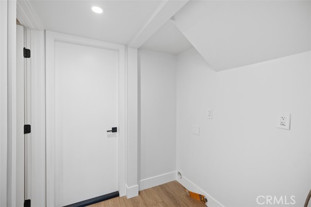 MLS #OC25222003 image #31