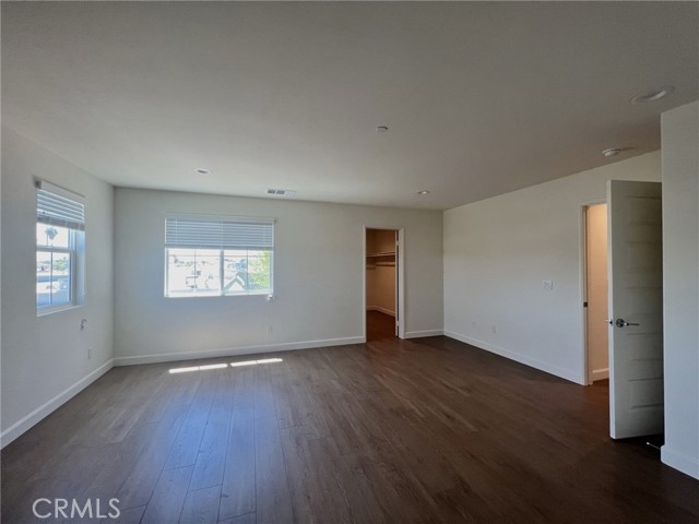 MLS #OC25222114 image #16