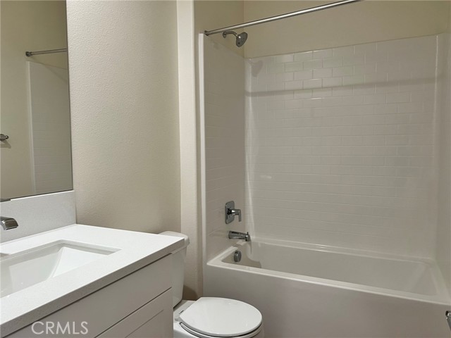 MLS #OC25222114 image #6