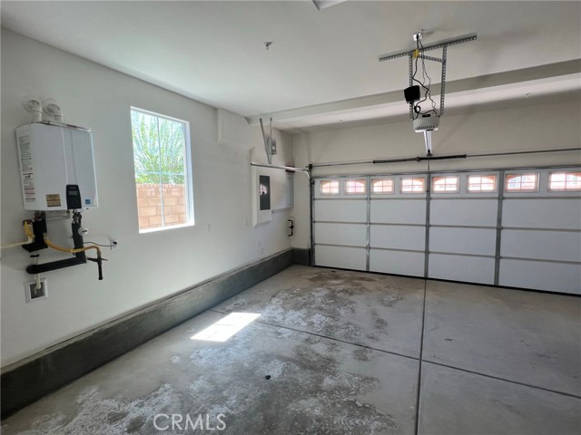 MLS #OC25222114 image #9