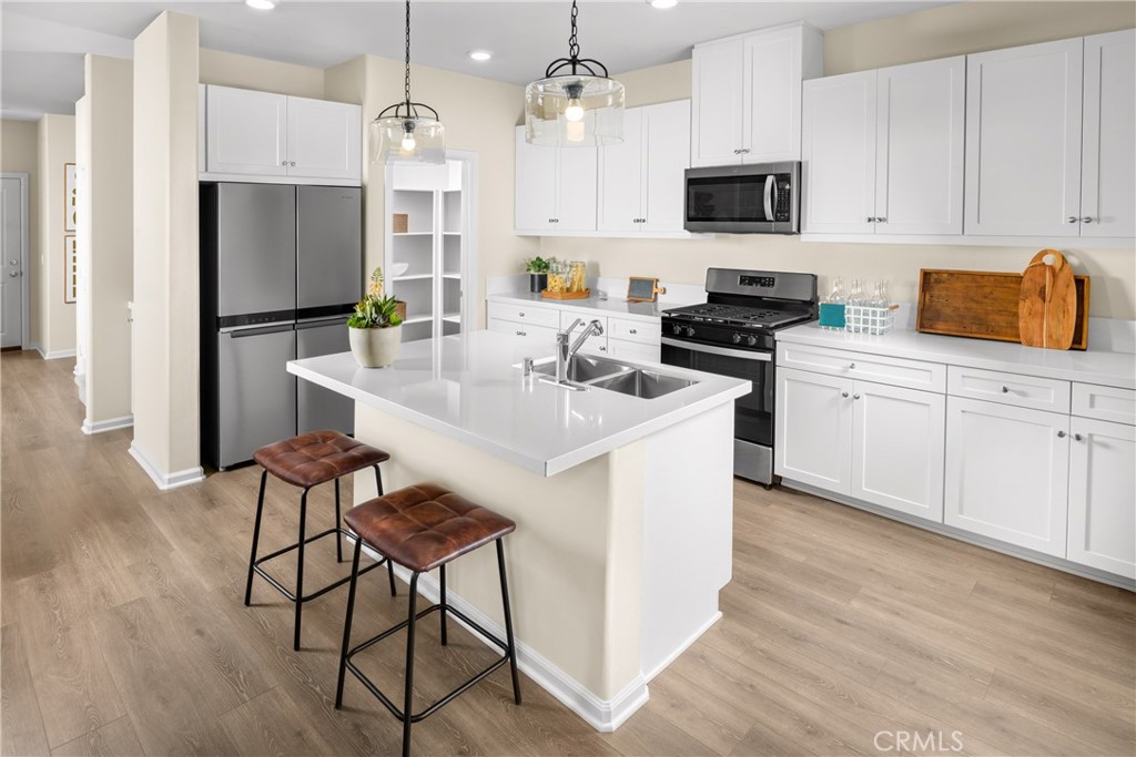 MLS #OC25222140 image #2