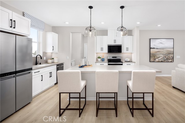 MLS #OC25222148 image #0