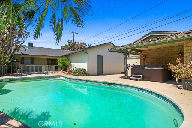 MLS #OC25222224 image #26