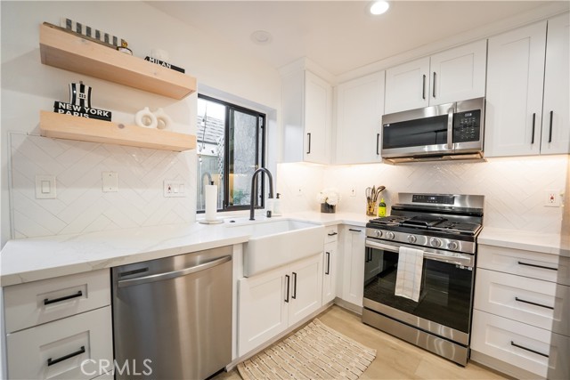 MLS #OC25222272 image #5