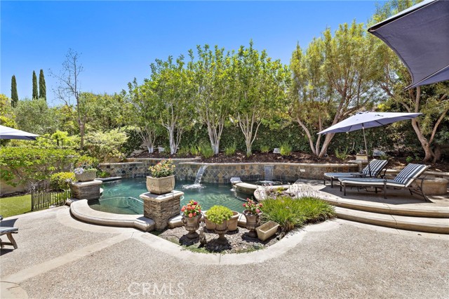 MLS #OC25222317 image #17