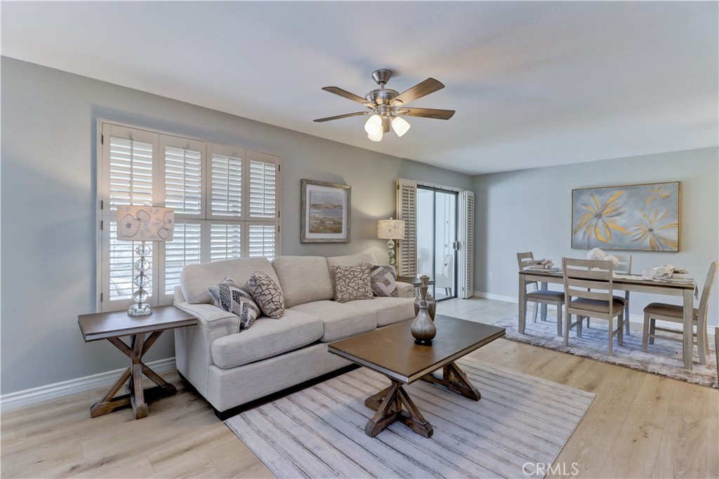 MLS #OC25222374 image #2