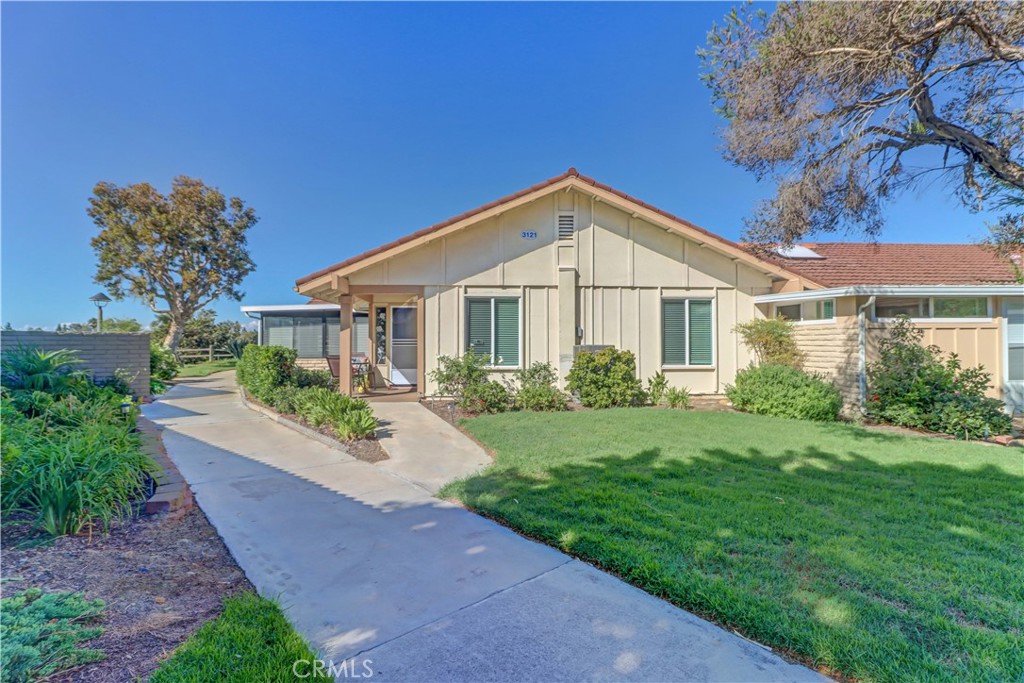 MLS #OC25222374 image #31