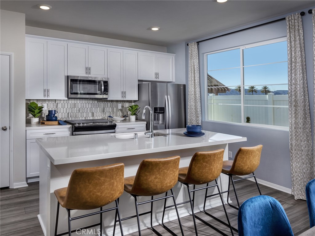 MLS #OC25222442 image #6