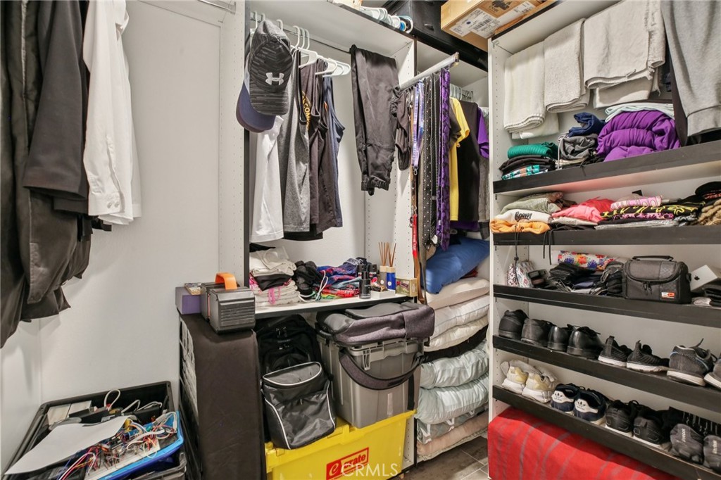 MLS #OC25222449 image #11