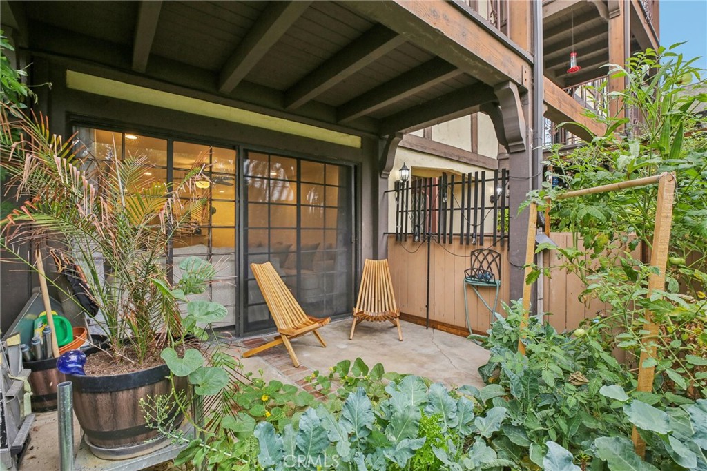 MLS #OC25222449 image #16