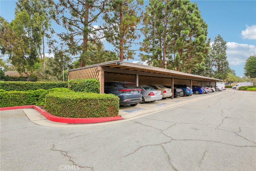 MLS #OC25222449 image #23