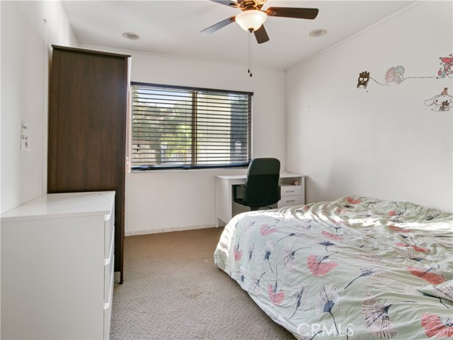 MLS #OC25222473 image #16