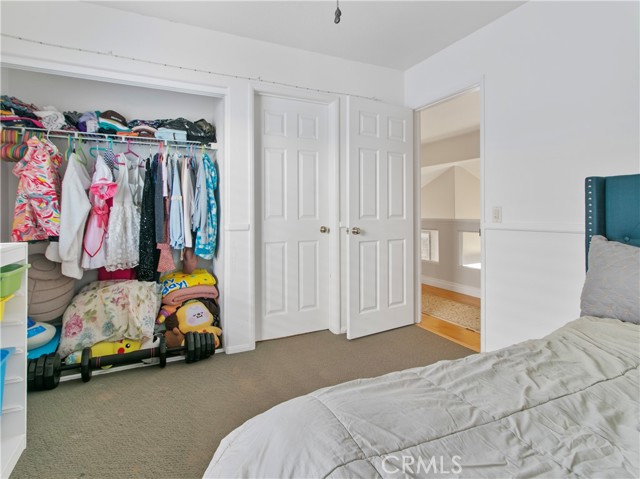 MLS #OC25222473 image #18