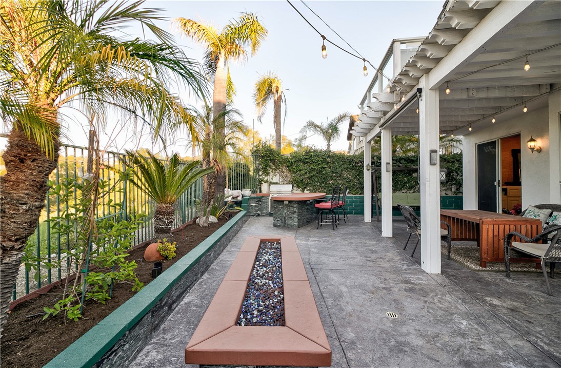 MLS #OC25222473 image #22