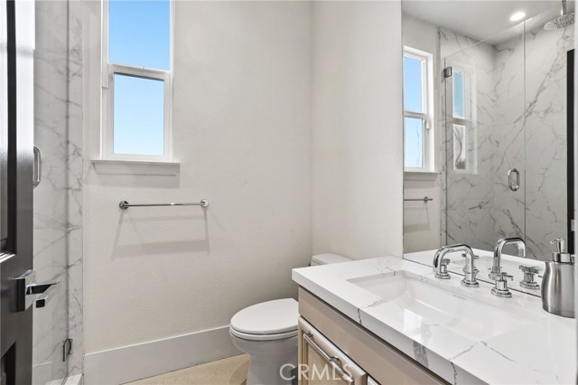 MLS #OC25222504 image #31
