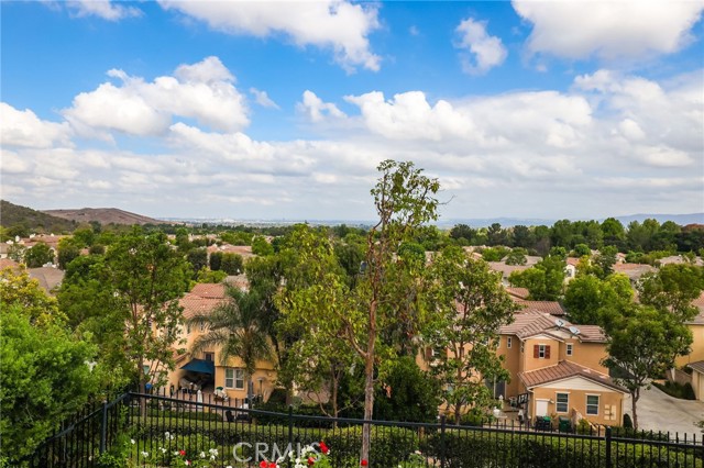 MLS #OC25222504 image #53
