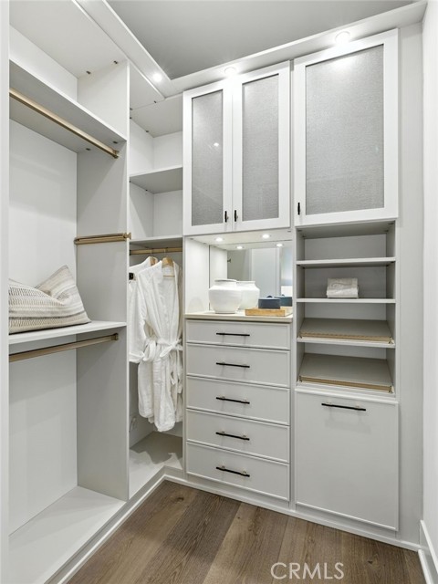 MLS #OC25222555 image #15