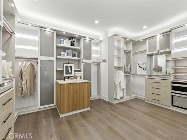 MLS #OC25222555 image #38