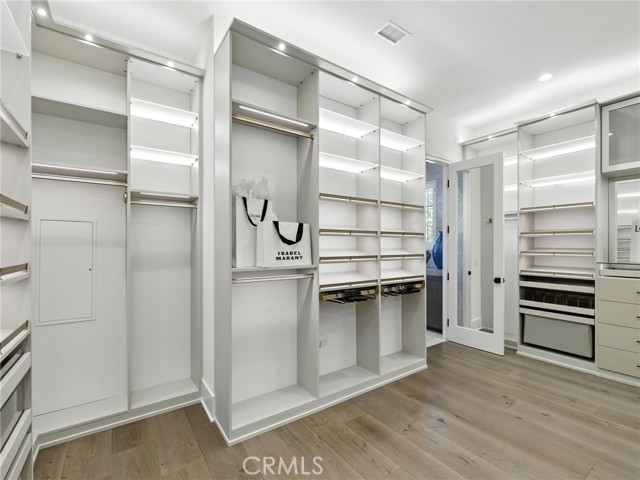 MLS #OC25222555 image #40