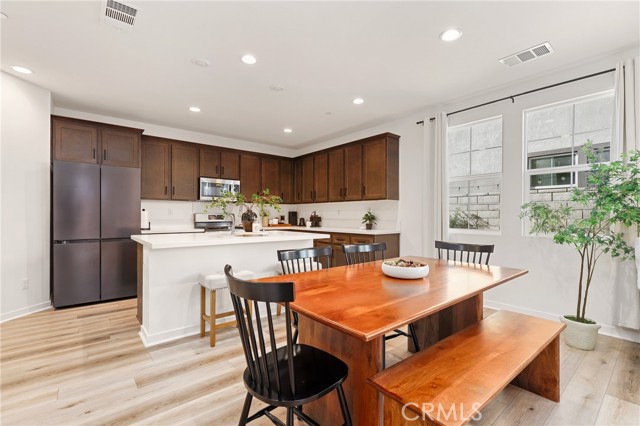 MLS #OC25222588 image #11