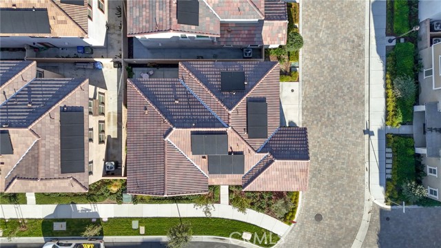 MLS #OC25222588 image #32