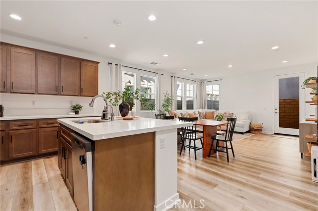 MLS #OC25222588 image #5