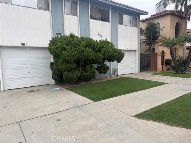 MLS #OC25222651 image #0