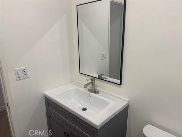 MLS #OC25222651 image #8