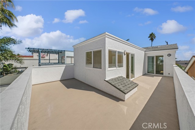MLS #OC25222659 image #30