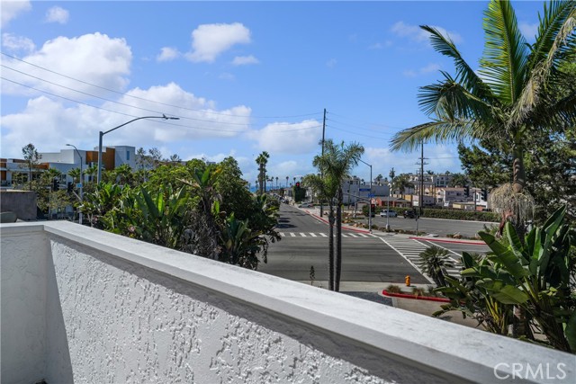 MLS #OC25222659 image #31