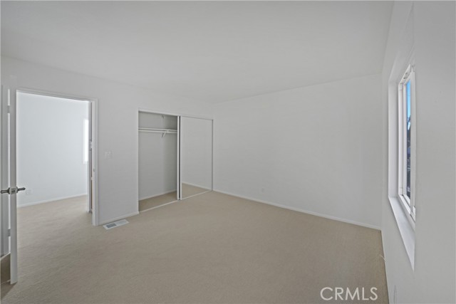 MLS #OC25222659 image #34