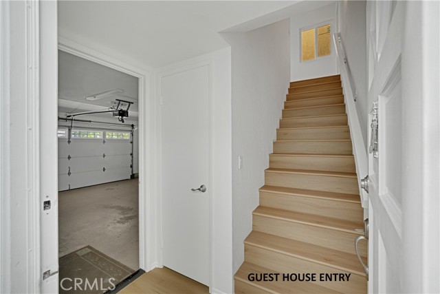 MLS #OC25222659 image #37