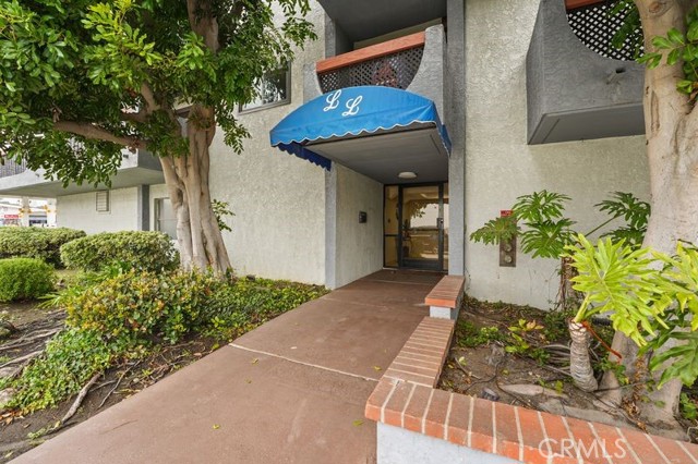 MLS #OC25222730 image #17