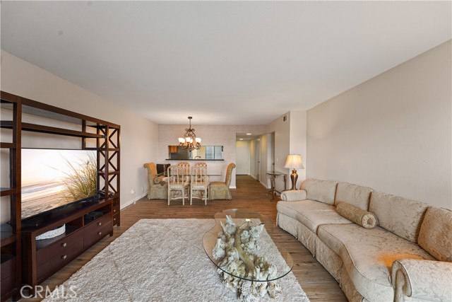 MLS #OC25222730 image #8