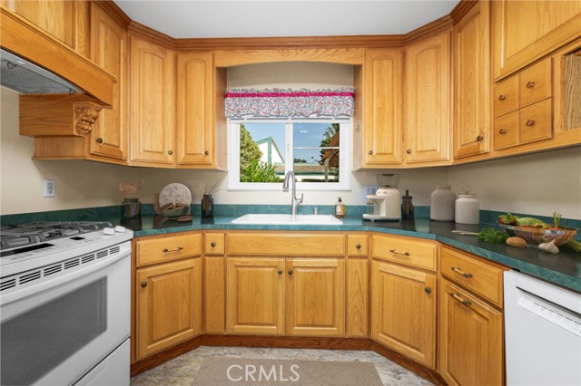 MLS #OC25222740 image #12