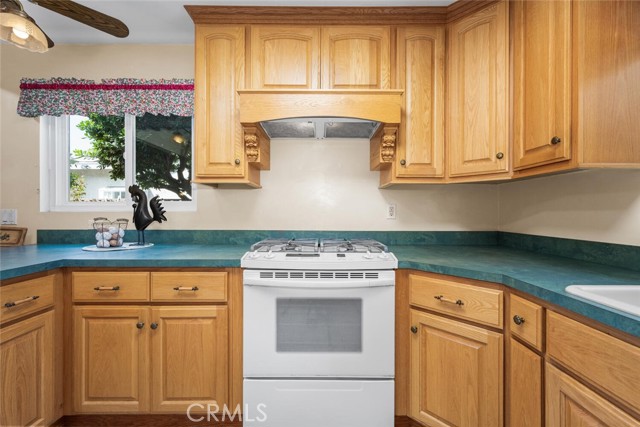 MLS #OC25222740 image #13