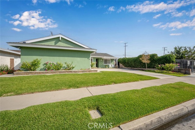 MLS #OC25222740 image #46