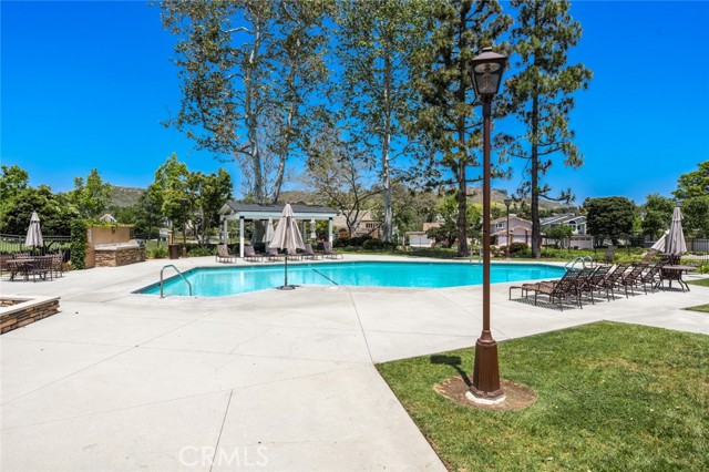 MLS #OC25222756 image #30