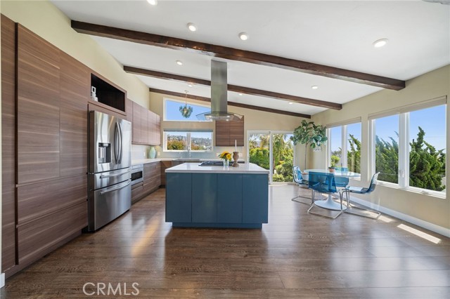 MLS #OC25222801 img 8