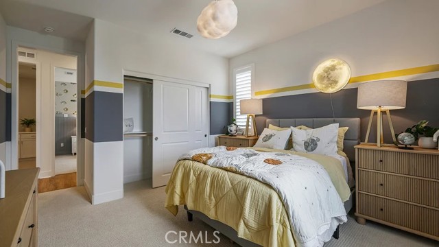 MLS #OC25222995 image #17