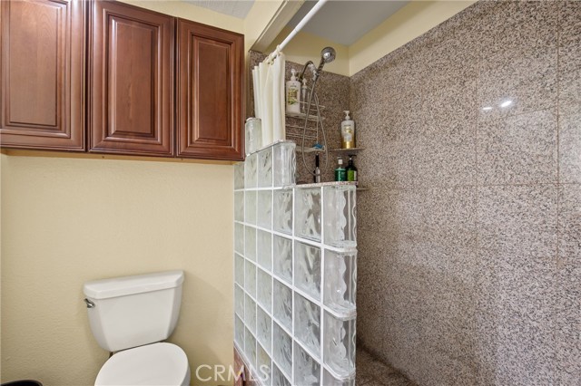 MLS #OC25223017 image #5