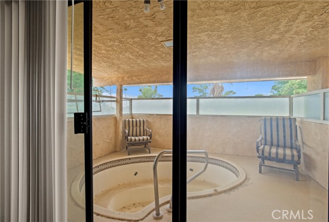 MLS #OC25223017 image #6