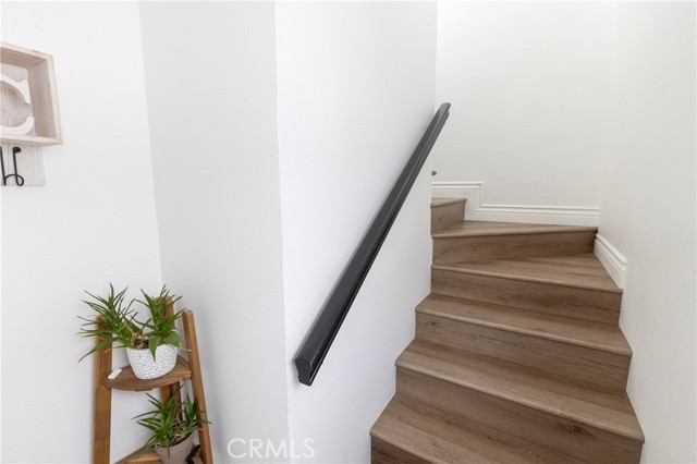 MLS #OC25223019 image #14