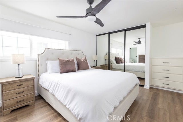 MLS #OC25223019 image #3