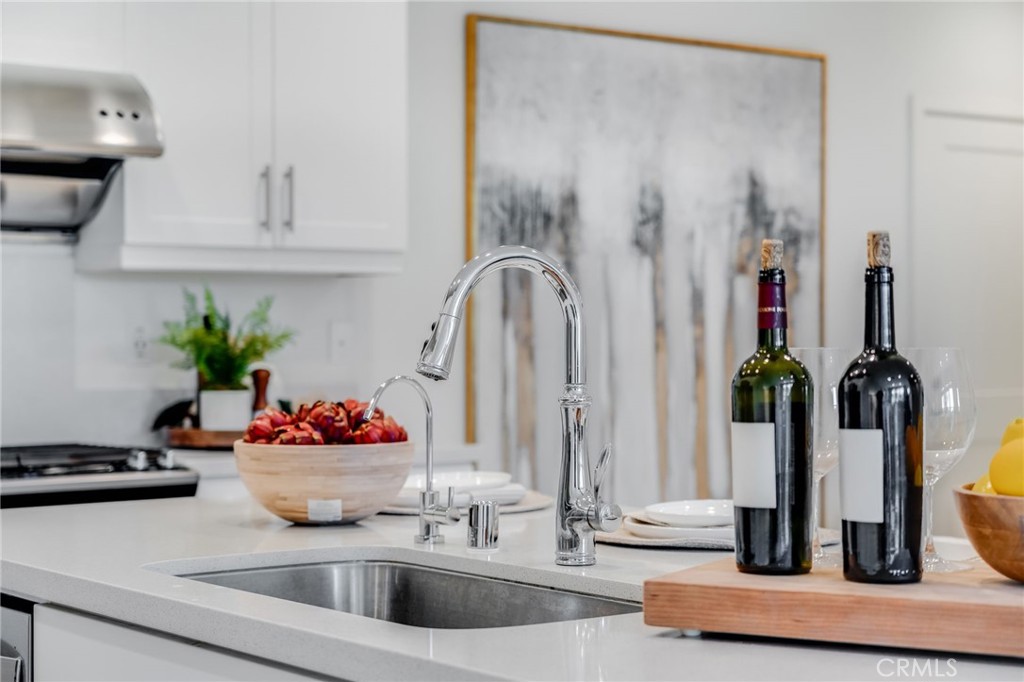 MLS #OC25223142 image #15