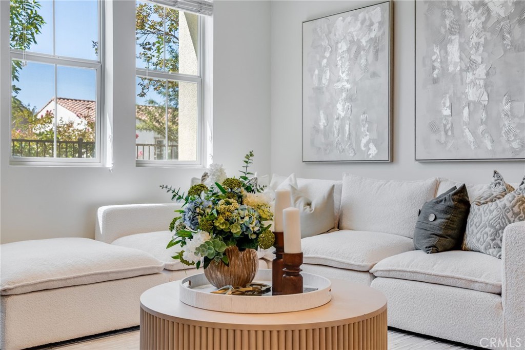 MLS #OC25223142 image #18